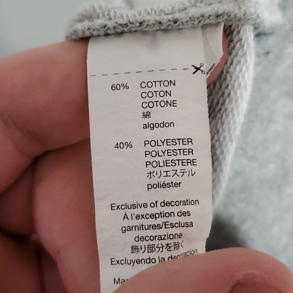 𝅺GAP small grey crewneck sweater - Picture 7 of 7